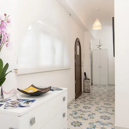 Emar By Interhome *