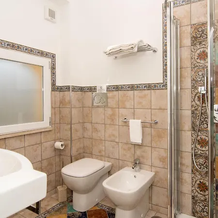 Emar By Interhome * Torca